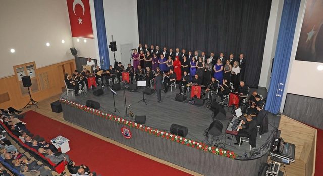 Bafra’da Türk Sanat Müziği Konserine Büyük İlgi