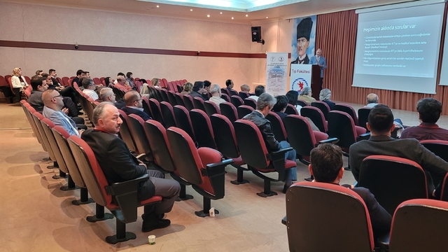 OMÜ’de “3. Ortopedi ve Travmatoloji Günleri” Paneli Bilim Dünyasını Buluşturdu
