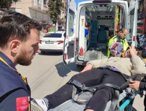 Samsun Çarşamba’da Araç ile Motosiklet Çarpıştı: Genç Sürücü Yaralandı